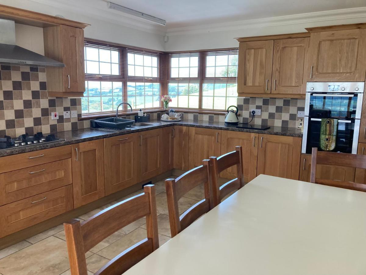 Вилла Hillhead Country Retreat Каслуэллан Экстерьер фото