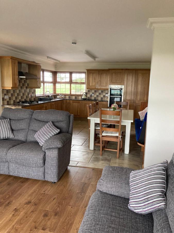 Вилла Hillhead Country Retreat Каслуэллан Экстерьер фото